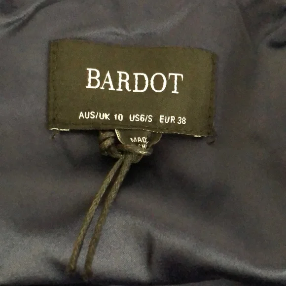 Bardot Carmelle blue ruffle slit Cocktail Dress - Picture 13 of 15